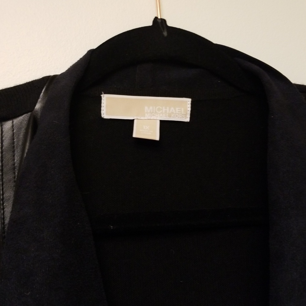 Jacket - Picture 3 of 3